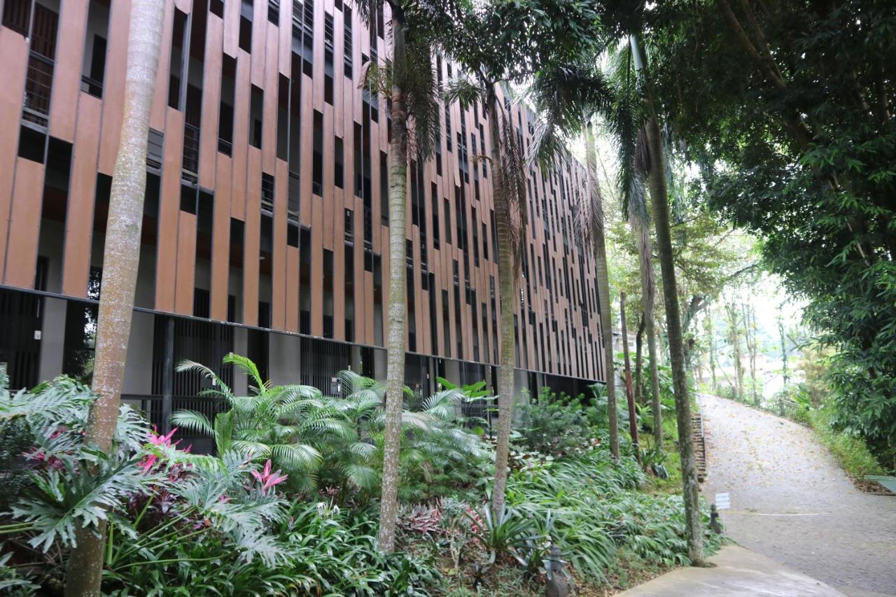 Amanuba Hotel& Resort Rancamaya Bogor Luaran gambar