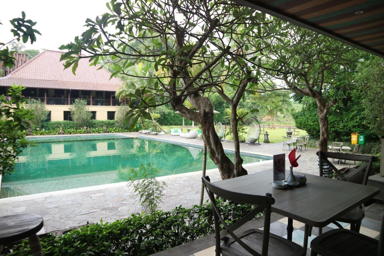 Amanuba Hotel& Resort Rancamaya Bogor Luaran gambar