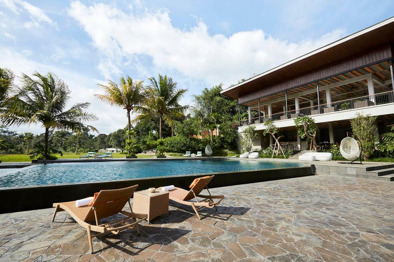 Amanuba Hotel& Resort Rancamaya Bogor Luaran gambar