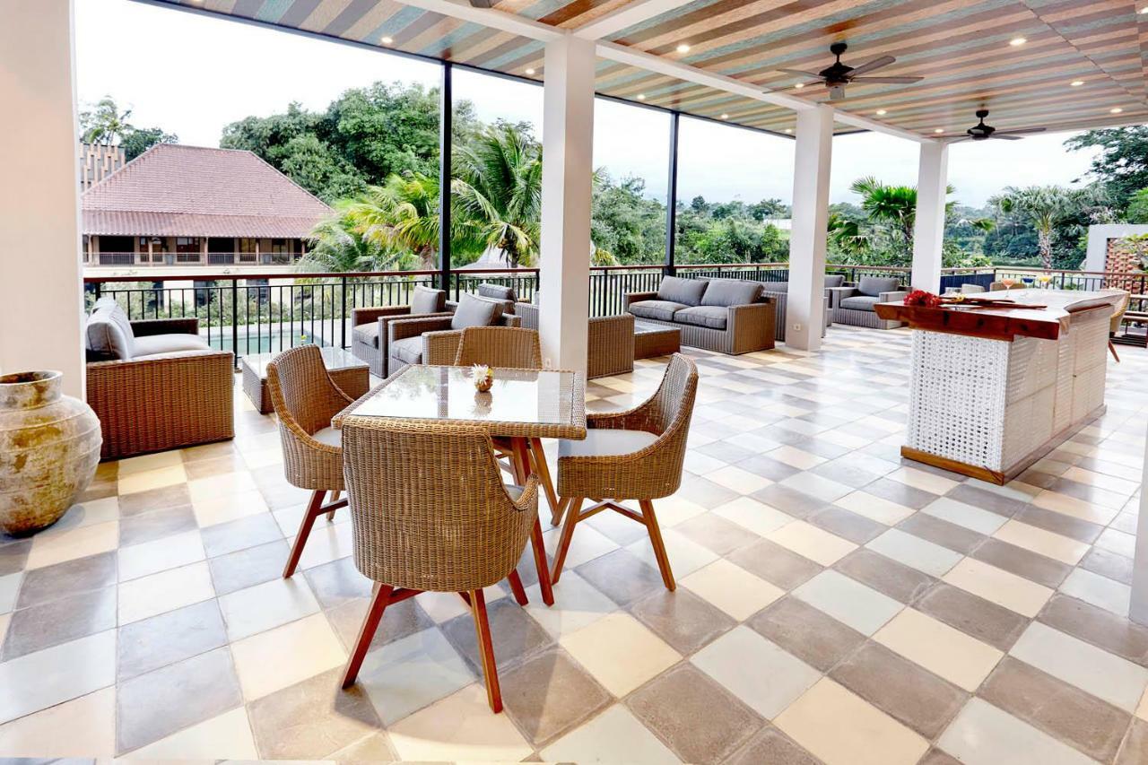 Amanuba Hotel& Resort Rancamaya Bogor Luaran gambar
